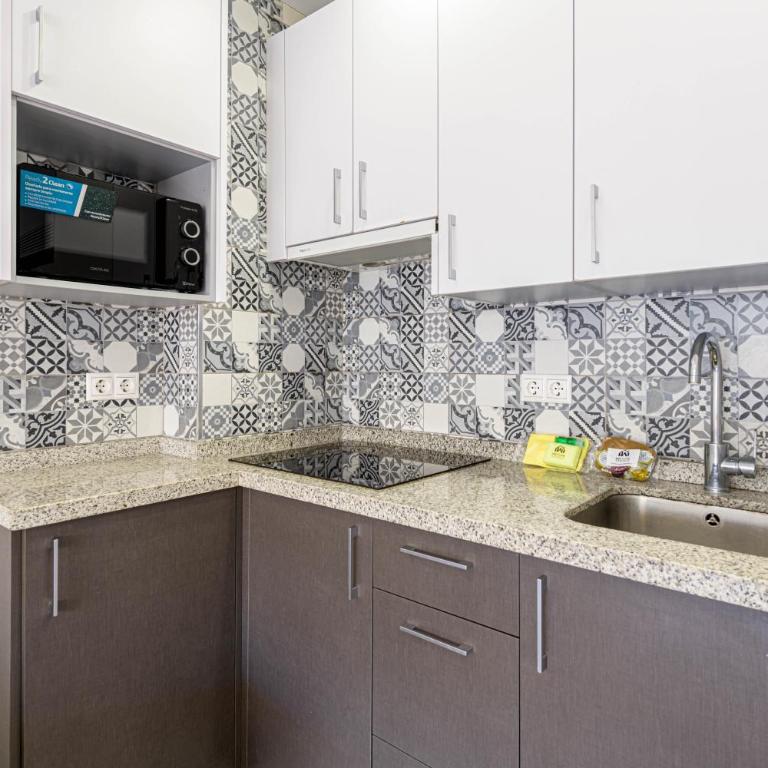 WintowinRentals Central apartment just 3 minutes from the beach in Fuengirola - Apartamento de 1 dormitorio - 26