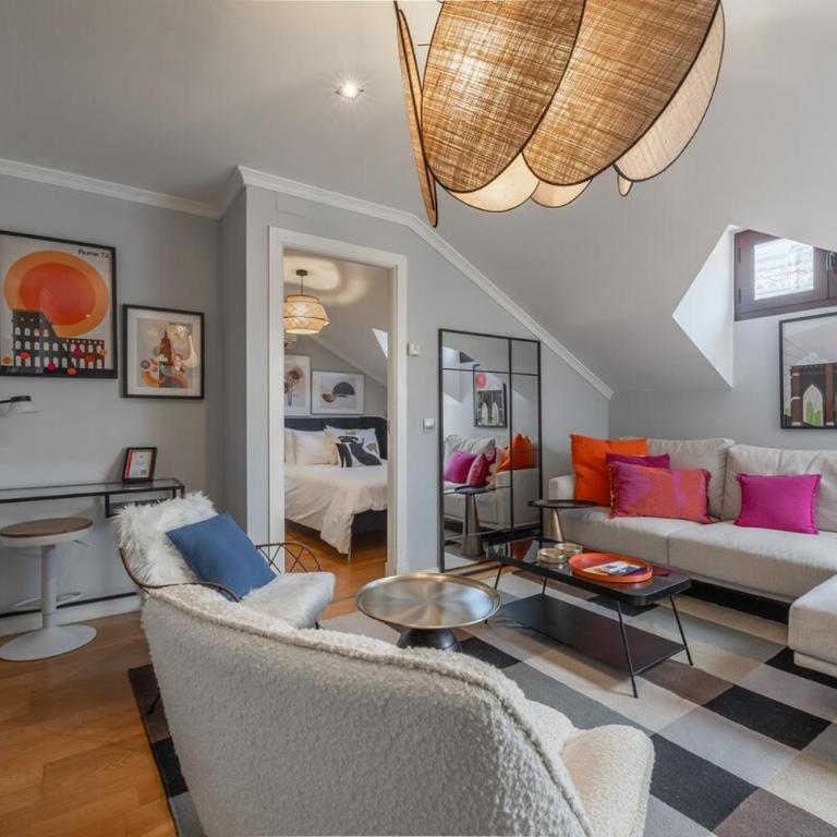 3 min walk - Puerta del Sol - AC Every Room - Desk - Two-Bedroom Apartment - 43