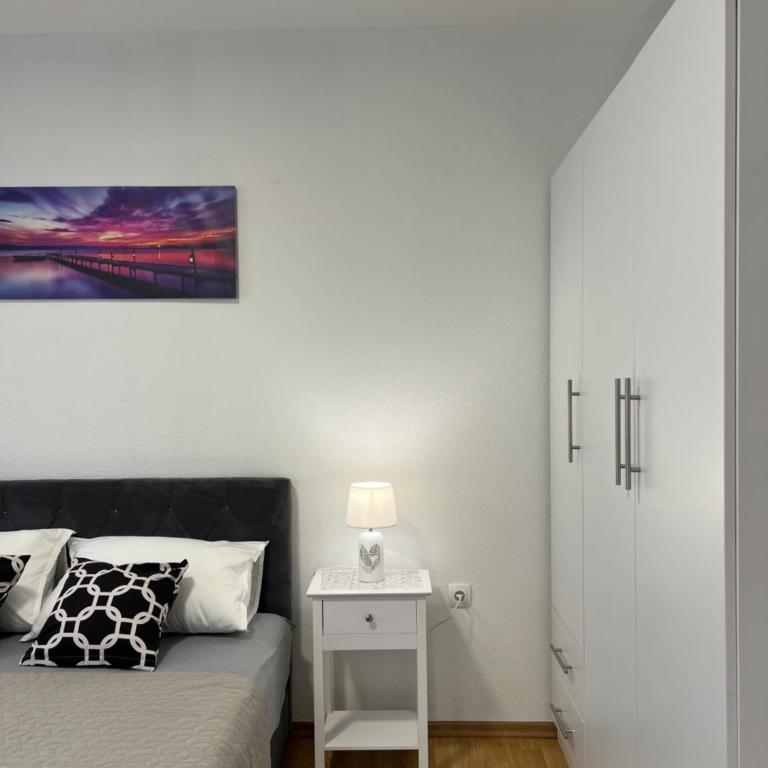 Apartments Aura - One-Bedroom Apartment - 18