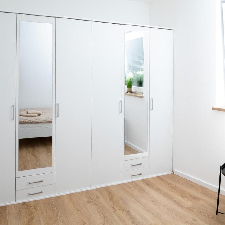 Stylish city apartment, close to the English Garden - Four-Bedroom Apartment - 17