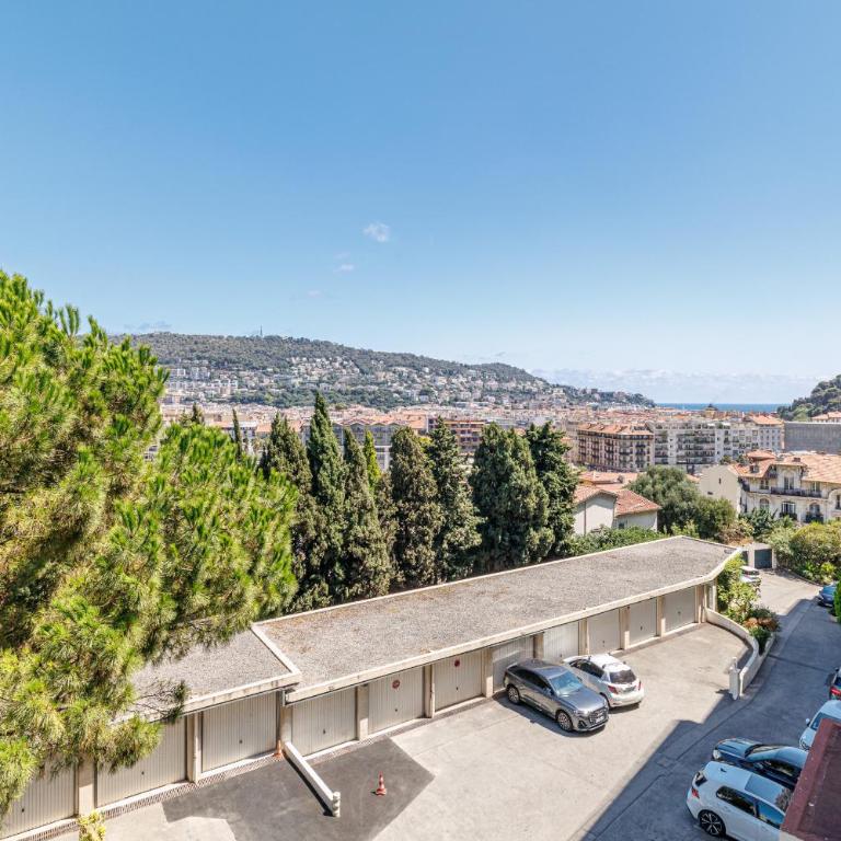 Quiet & Open View - 1 Bdr Large Terrace - Appartement 1 Chambre avec Balcon et Vue sur la Ville - 49