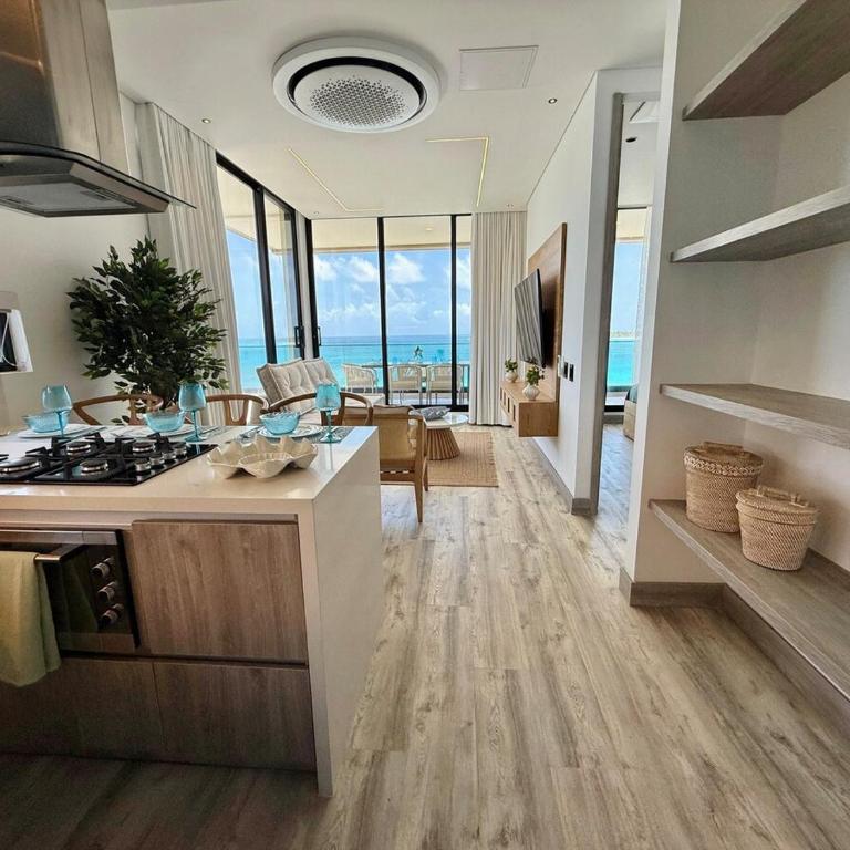 Penthouse con jacuzzi privado, balcón y vista al mar - Apartamento Deluxe de 2 dormitorios con vistas al mar - 12