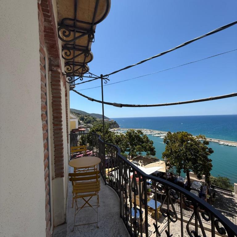 Dogana Apartment - Appartamento Monolocale con Vista Mare - 6
