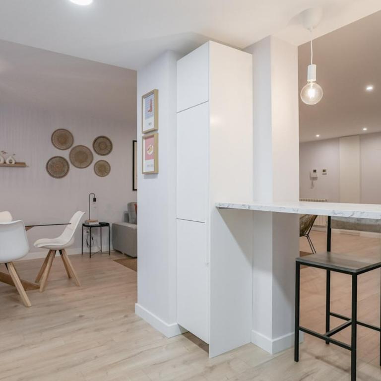 Renovated with pool -2Bedrooms 2Baths-Chamberí - Two-Bedroom Apartment - 10