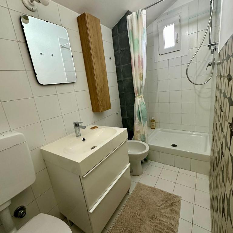 Magia sui tetti - Appartamento con 2 Camere da Letto - 36
