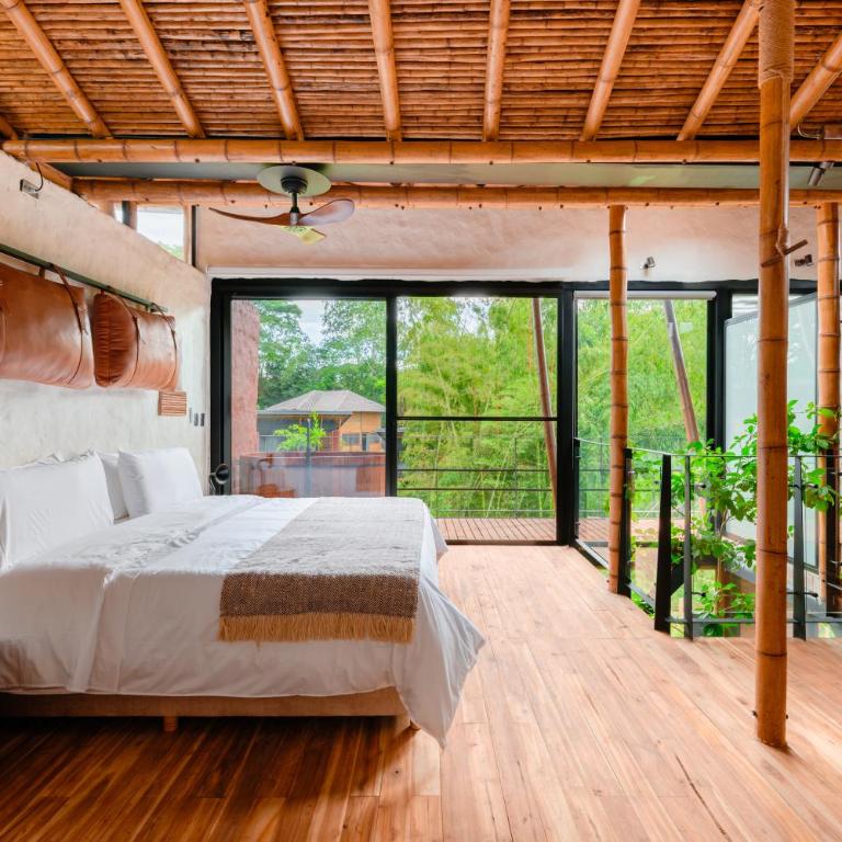 Kawa Bamboo Retreat - King Room with Jacuzzi - 6