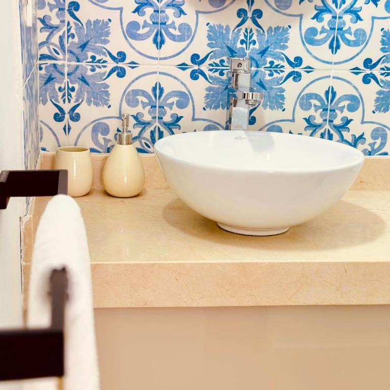 Sky House Cartagena - One-Bedroom House - 15