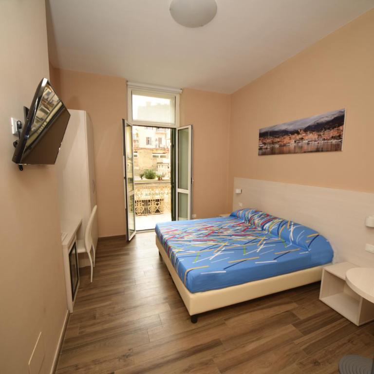 Gioberti House - Camera Budget Matrimoniale/Doppia con Letti Singoli - 2