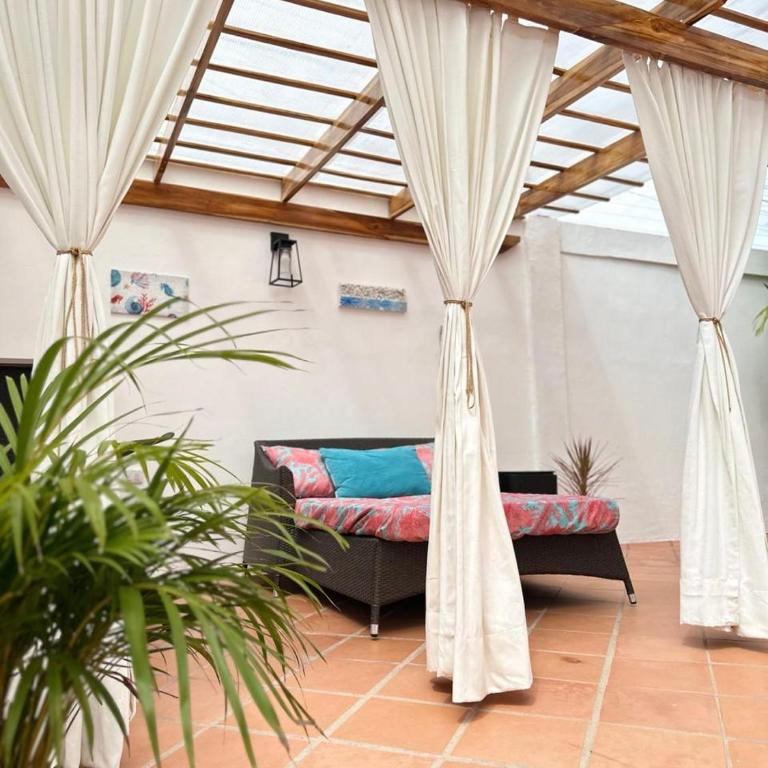 Sky House Cartagena - One-Bedroom House - 21