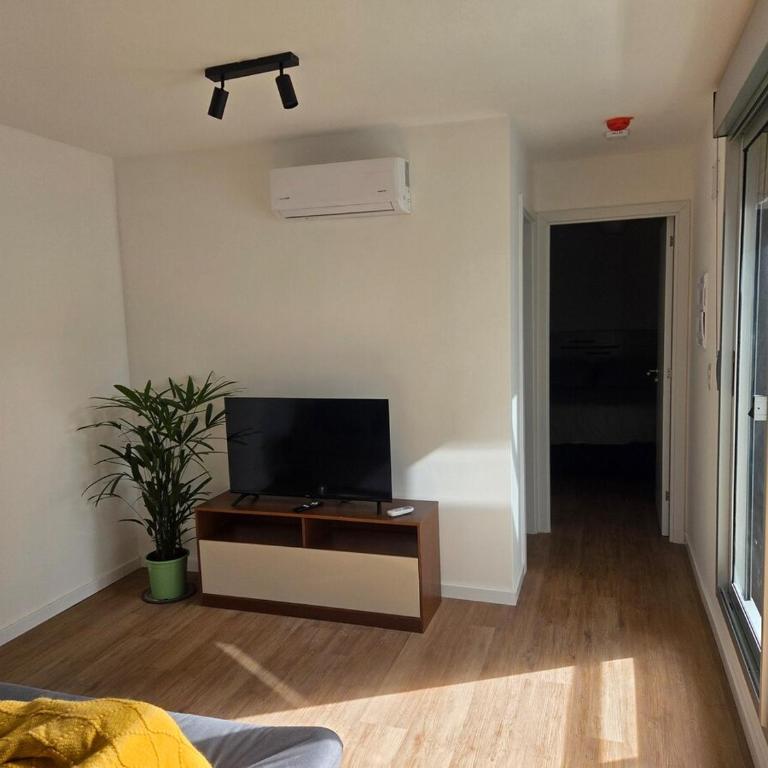 Apartamento en Tres Cruces - One-Bedroom Apartment - 2
