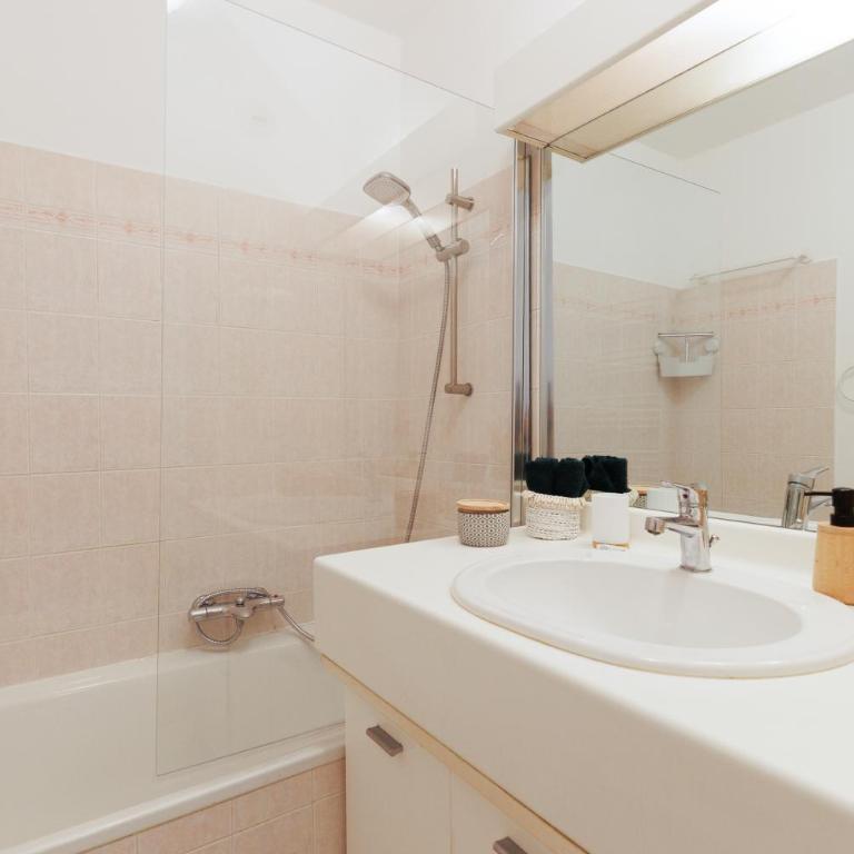 Appartement Grand Balcon Sud avec Piscine proche Cannes - Appartement 1 Chambre - 5