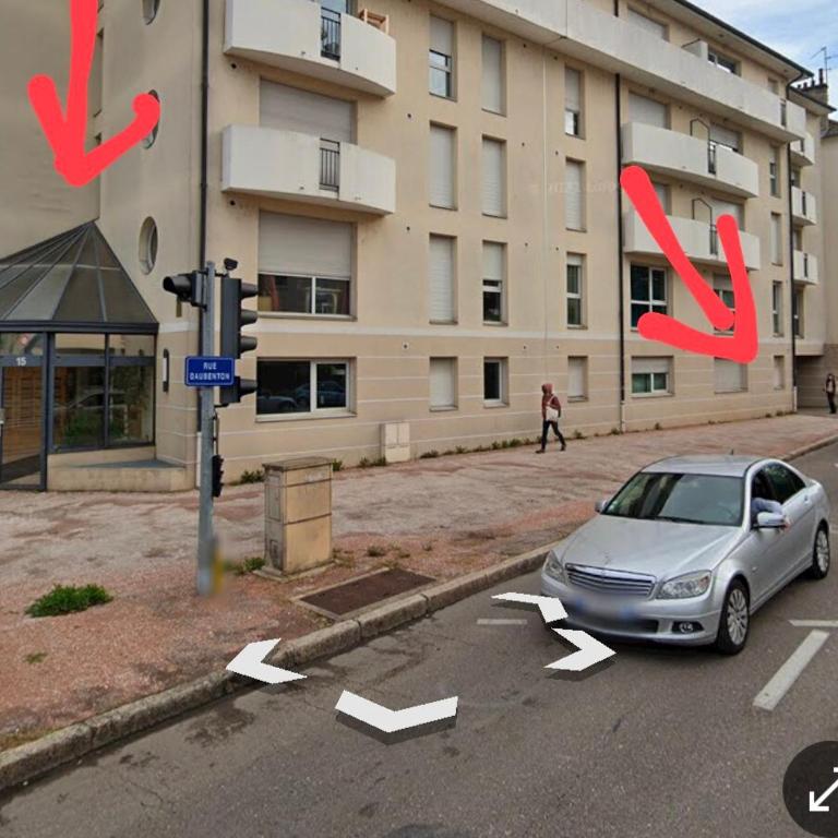Le Clairvaux - Proche centre avec 1 place en parking souterrain - Apartment mit 2 Schlafzimmern - 20