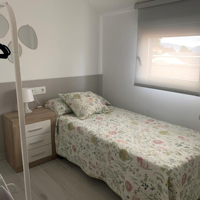 Canelas 22 - Apartamento de 2 dormitorios con terraza y vistas al mar - 4