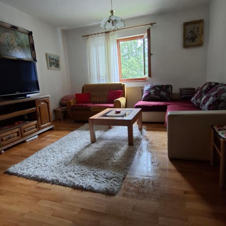 Guest House Milena - Apartment with Terrace - 14