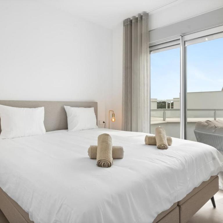 Ultimate Rentals - Coastal Comfort - Pool And Views in Oceana Gardens - Apartamento - 3