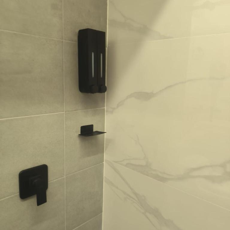Apartamento cómodo de 3 habitaciones con piscina cerca al mar en Cartagena - Three-Bedroom Apartment with Water View - 40