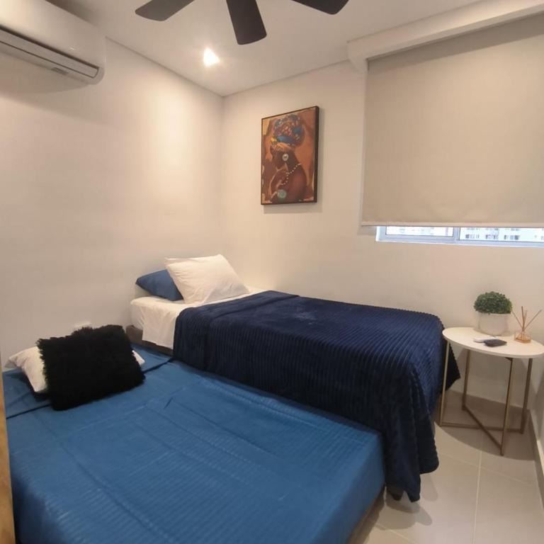 Apartamento cómodo de 3 habitaciones con piscina cerca al mar en Cartagena - Three-Bedroom Apartment with Water View - 24