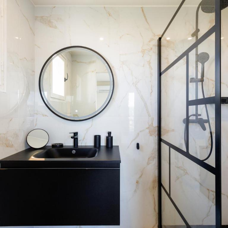 SWEETY- IDEAL COUPLE Moderne 2P, vue mer, parking, clim - Appartement - Vue sur Mer - 9