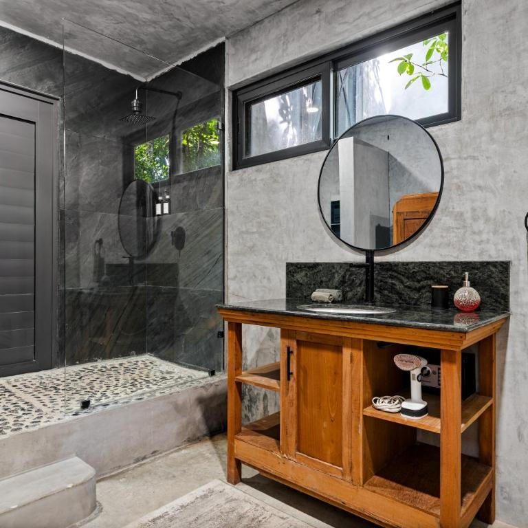 Casa Halo - Mansion, Nightclub, Pool, Sonos, Gated, Staff - Villa - 40