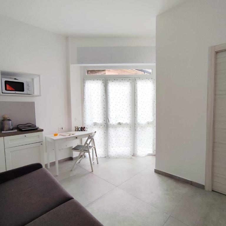 Residence Mario Bianco - Appartamento con Vista Giardino - 15