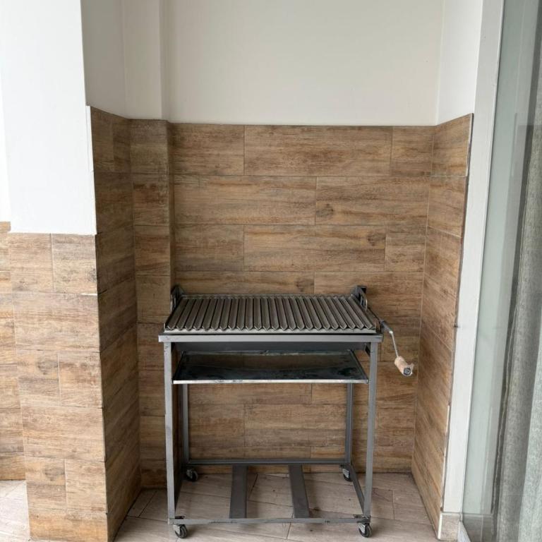 Laguna Azul Tacna - Three-Bedroom Apartment with View - 10