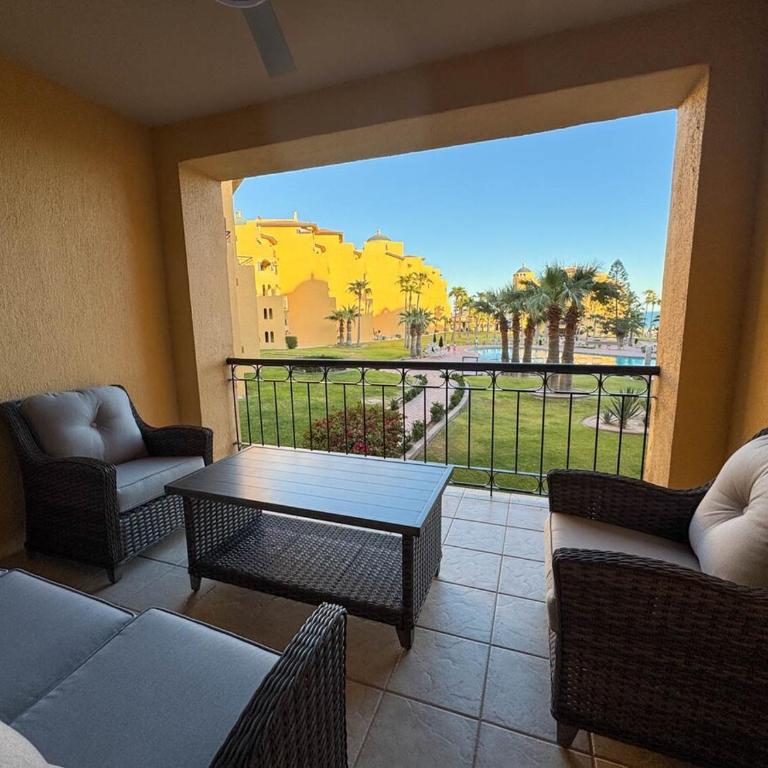 Princesa de Peñasco Condo B209 Sandy Beach Puerto Peñasco - Two-Bedroom Apartment with Balcony and Sea View - 4