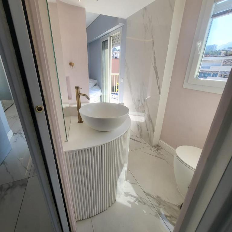 Sea Front Madame blue 4-star two-room in ecological health design - Appartement 1 Chambre - 5