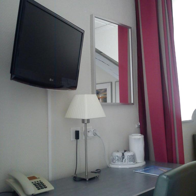 Hôtel Carmin - Chambre Double Confort - 31