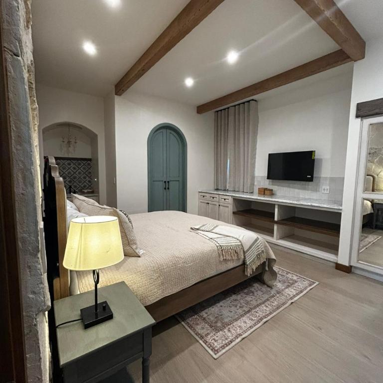 Chateau Del Valle - Habitación Familiar Deluxe - 2