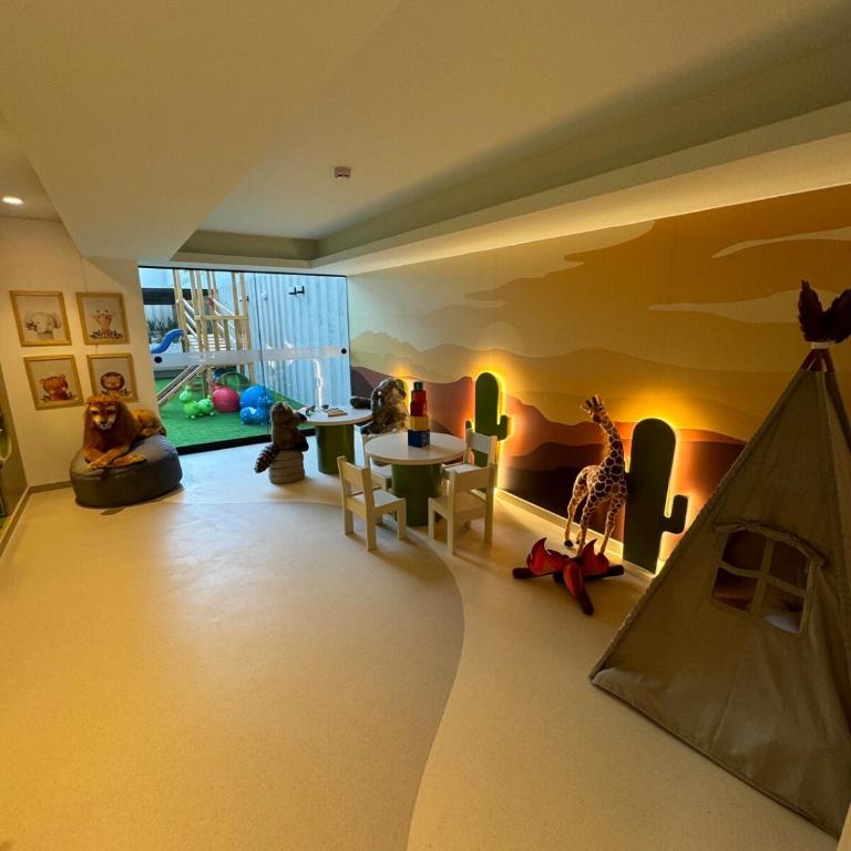 Premium apartment in Miraflores with rooftop pool - Two-Bedroom Superior Apartment - 32