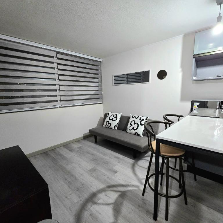 Departamento full equipado en Santiago a pasos del metro Departamental - Apartamento de 1 dormitorio - 8