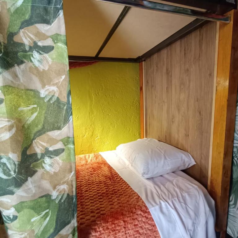 Casa Tuna - Bed in 6-Bed Mixed Dormitory Room - 1