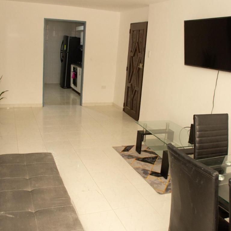 Serene & Comfy Retreat 2min to Beach Parking - Apartamento de 2 dormitorios - 3