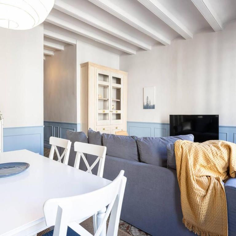 Classic apartment with terrace - Apartment - 10