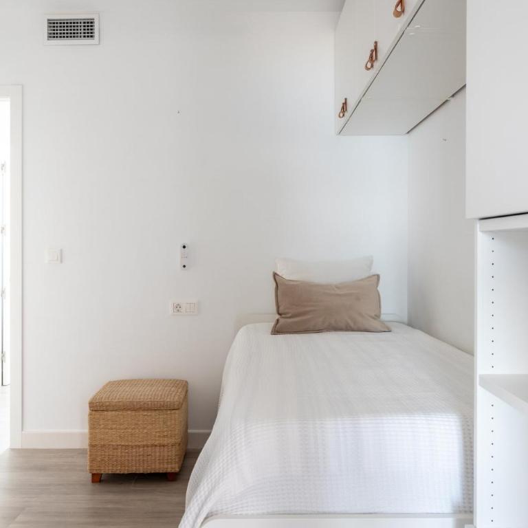 Ático con gran terraza y fantásticas vistas al mar - Apartamento de 2 dormitorios - 3
