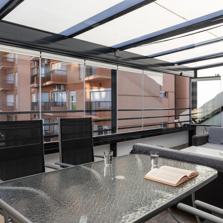 Ático con gran terraza y fantásticas vistas al mar - Apartamento de 2 dormitorios - 5