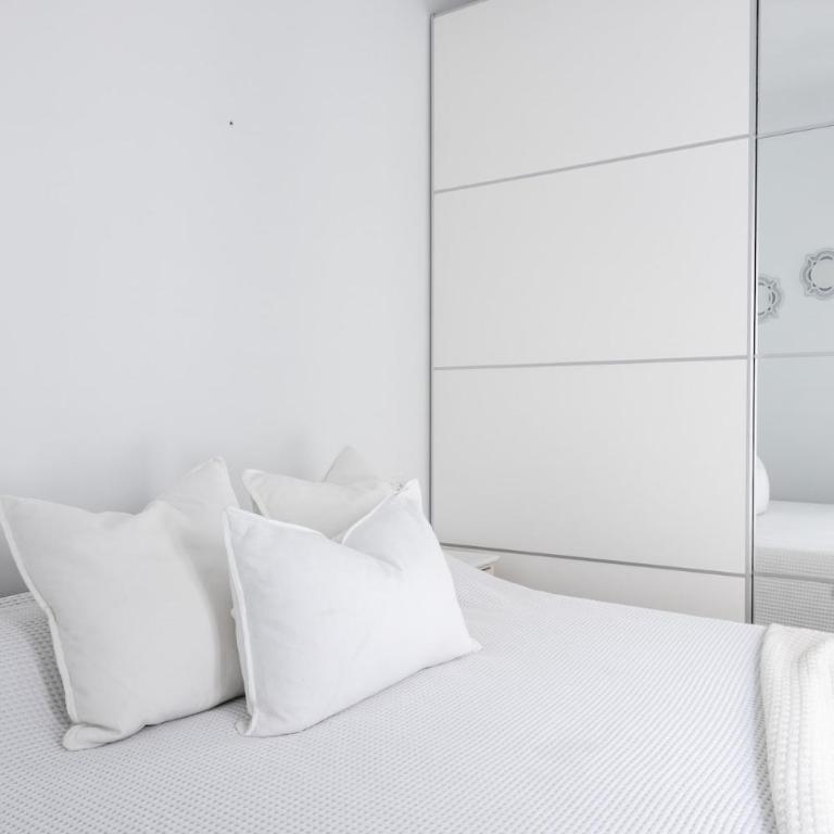 Ático con gran terraza y fantásticas vistas al mar - Apartamento de 2 dormitorios - 14