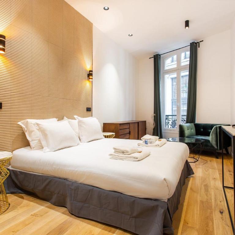 My Paris Apartments - Champs Elysées - Appartement 5 Chambres - 2