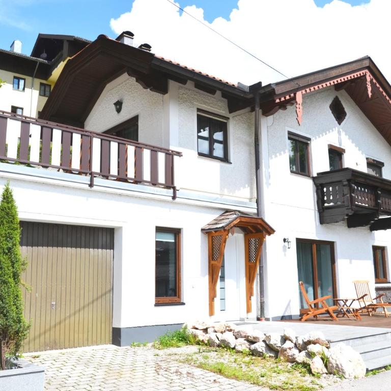 Bad Ischl - Central & Quiet Apartment - Apartment mit 2 Schlafzimmern und Terrasse - 1