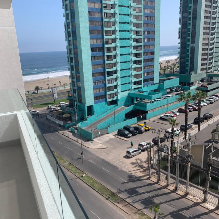 Departamento nuevo con hermosa vista a playa brava - Two-Bedroom Apartment - 10