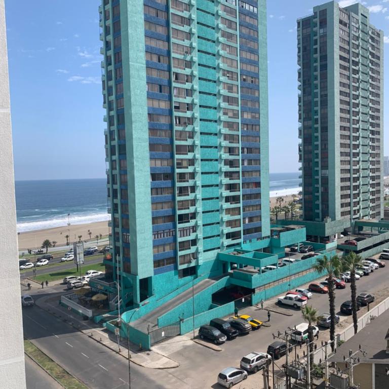 Departamento nuevo con hermosa vista a playa brava - Two-Bedroom Apartment - 15