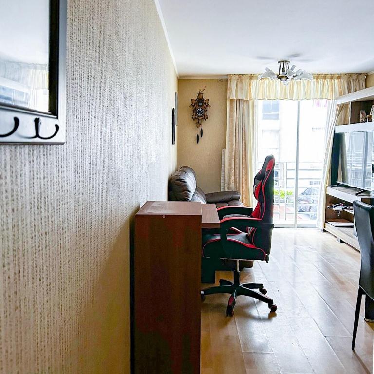 Hermoso apartamento cerca al estadio San Marcos y el Aeropuerto - Three-Bedroom Apartment - 7