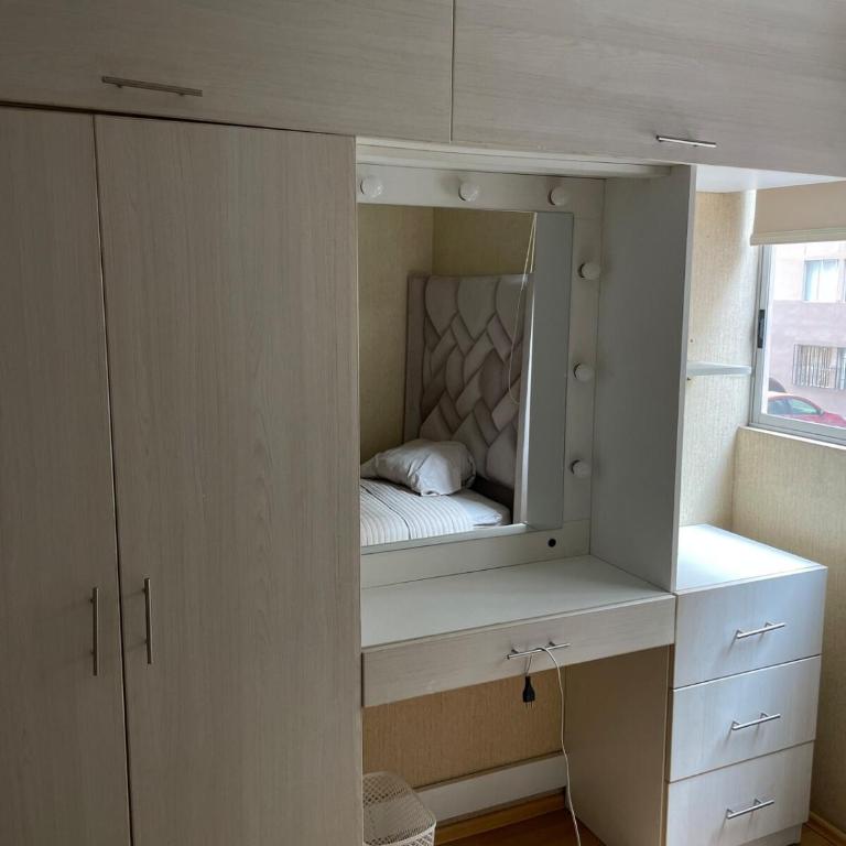 Hermoso apartamento cerca al estadio San Marcos y el Aeropuerto - Three-Bedroom Apartment - 9
