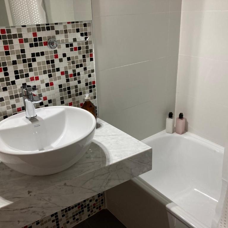 Altola Studio - Apartamento de 1 dormitorio - 2