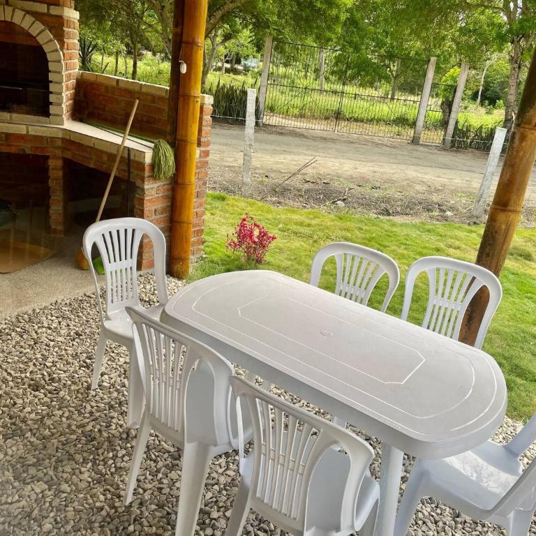 Country House Olon, 3 rooms, guarded neighborhood - Casa - 8