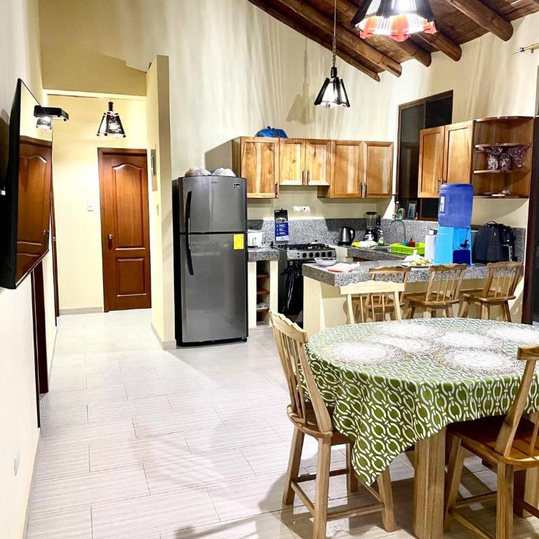 Country House Olon, 3 rooms, guarded neighborhood - Casa - 20