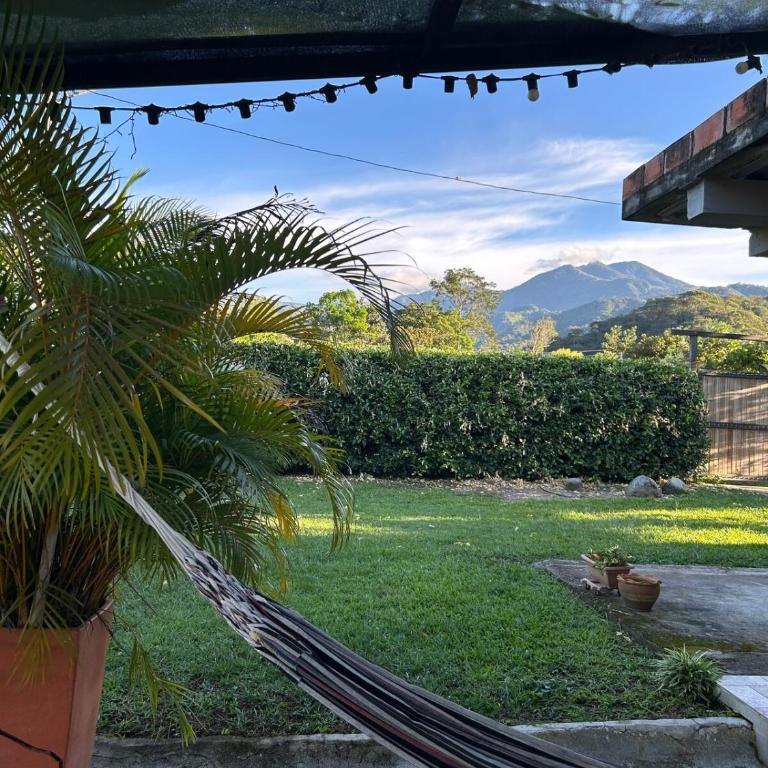 Cabaña en San Rafael Cerca de Ríos y Naturaleza - Three-Bedroom House - 51