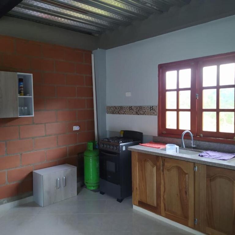 Cabaña en San Rafael Cerca de Ríos y Naturaleza - Three-Bedroom House - 54