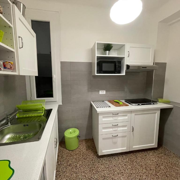 LOVENEST - Genoa Old Town - Best Price Apartment Near the Aquarium - Apartment - 6