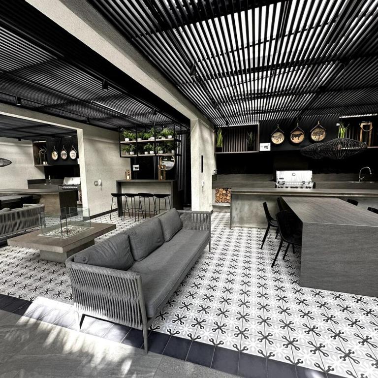 Departamento de Lujo con Vista Panorámica en Providencia - Two-Bedroom Apartment - 17